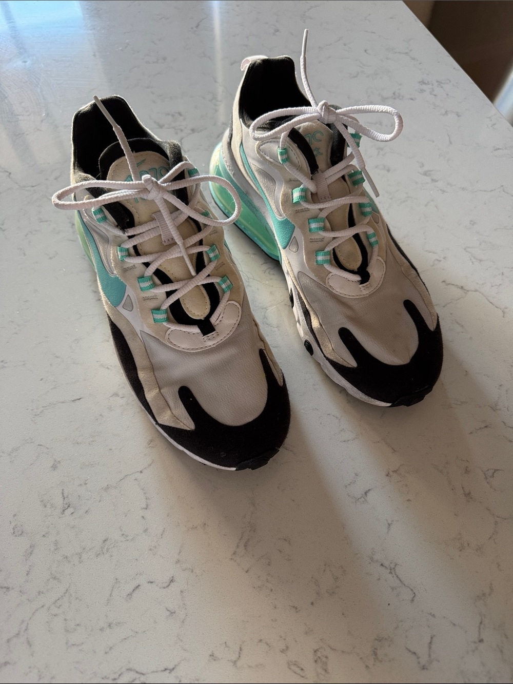 White & Aqua Athletic Sneakers Nike air 270